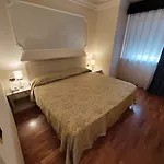 מלון Medici 4*