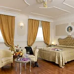 מלון Medici 4*