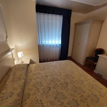 Отель Medici Рокка-Сан-Джованни