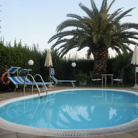 Medici רוקה סן ג'ובאני