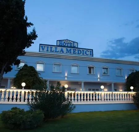 מלון Medici