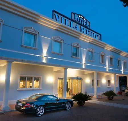 Medici Hotel 4*