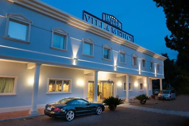Medici Hotel 4*